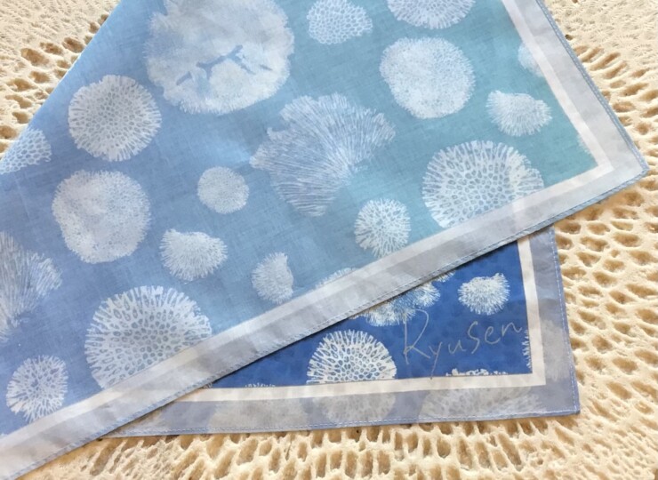 coral-handkerchief_km
