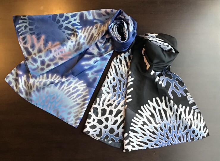 coral-ocean-scarf_km_bk