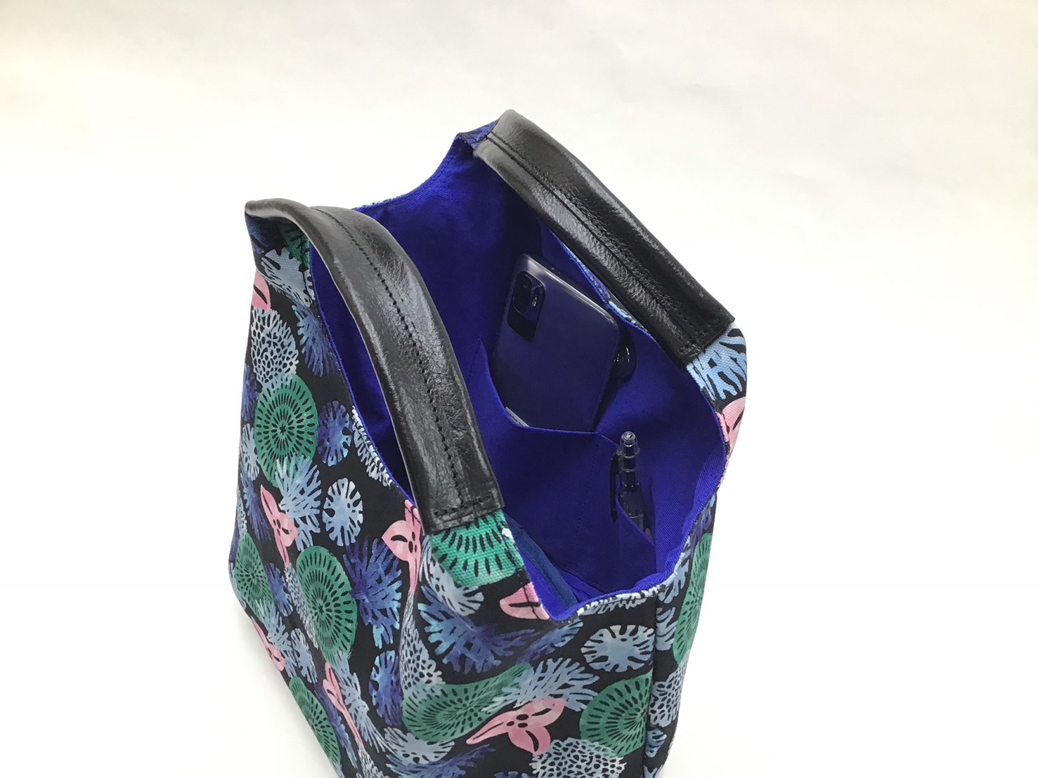 maru-totebag_kh_bk