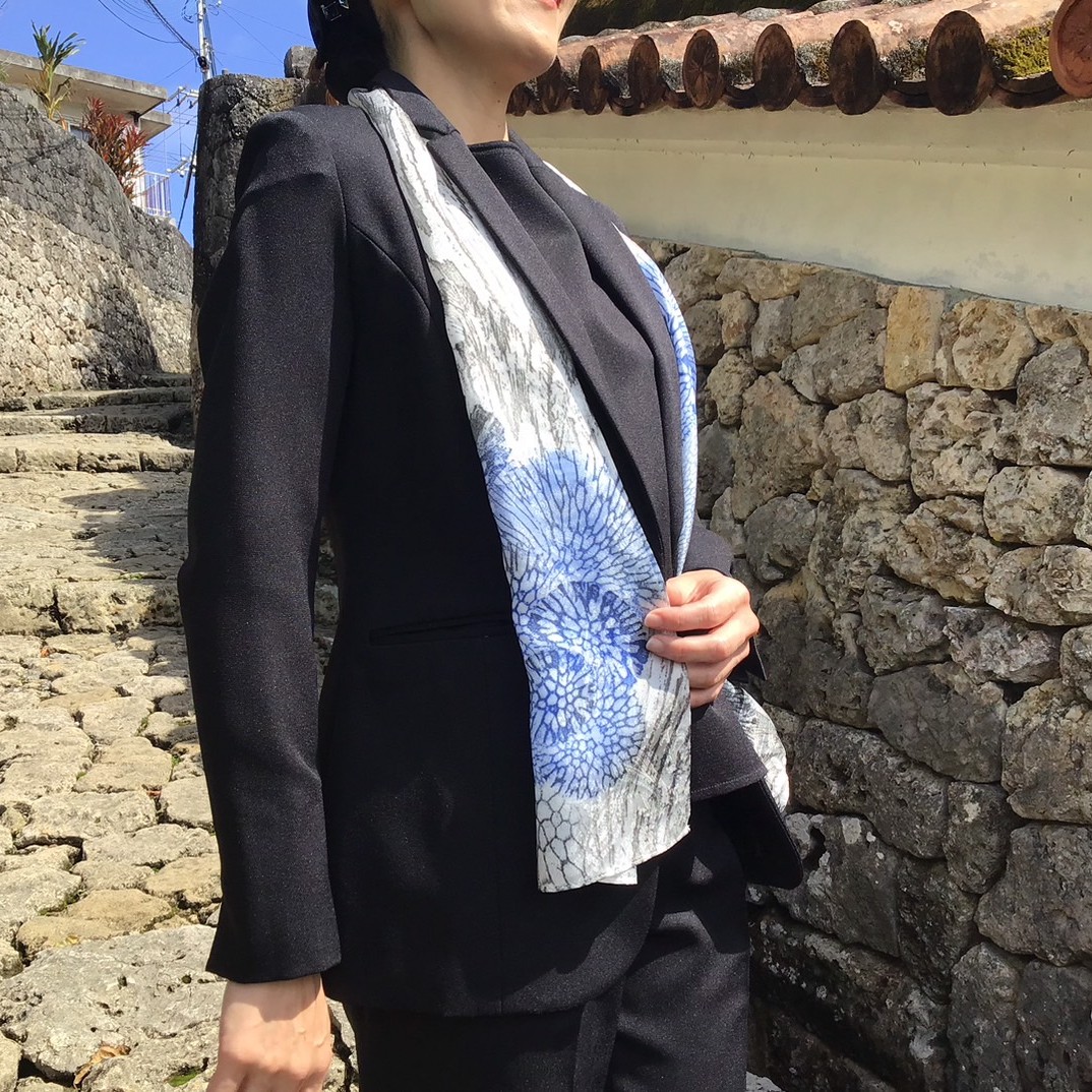 【ロメオジリ】スプリングコート シルク フリル袖 玉虫織 高級生地 美品 ロメオジリ】スプリングコート シルク フリル袖 玉虫織 高級生地 美品