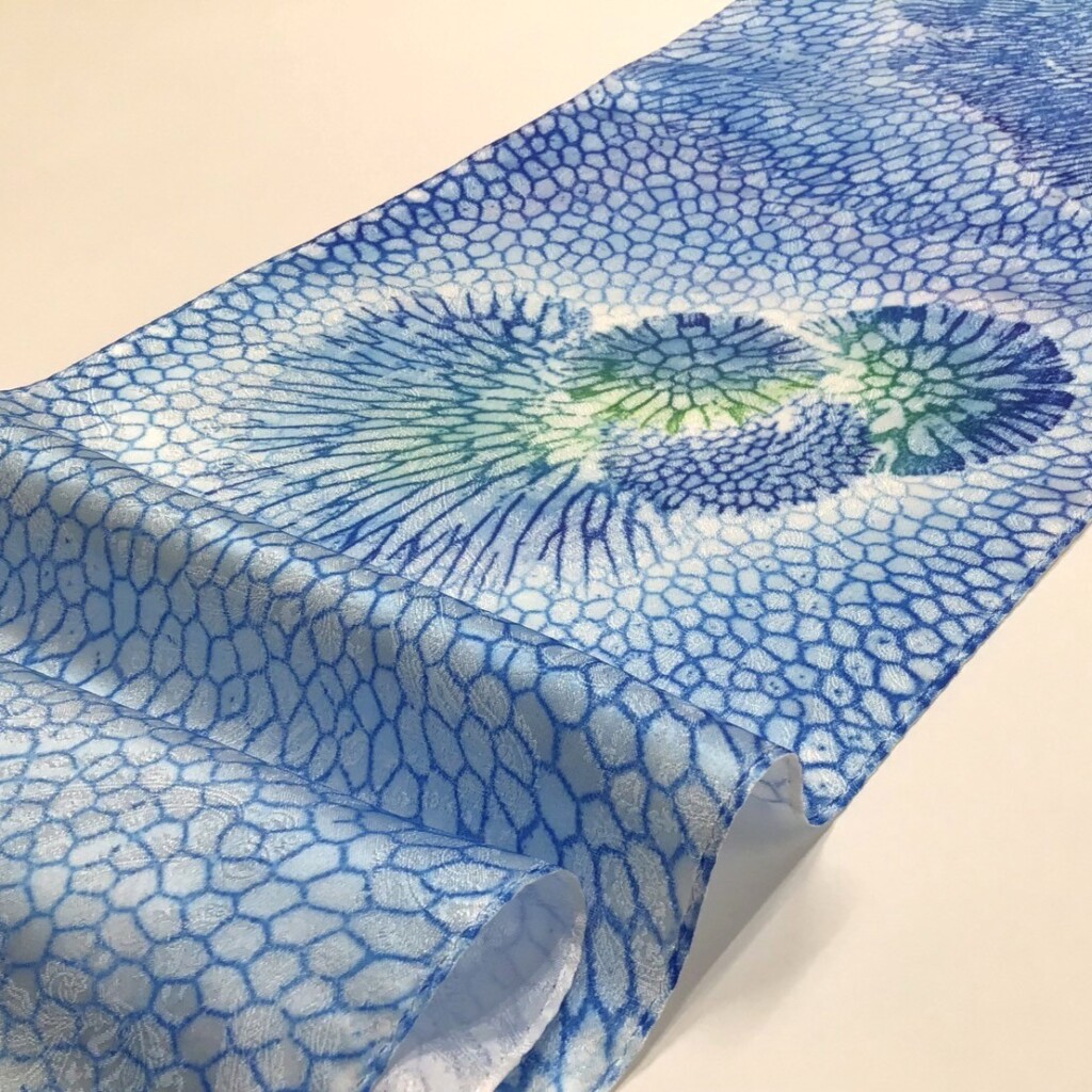 silkslimscarf_co_blgn