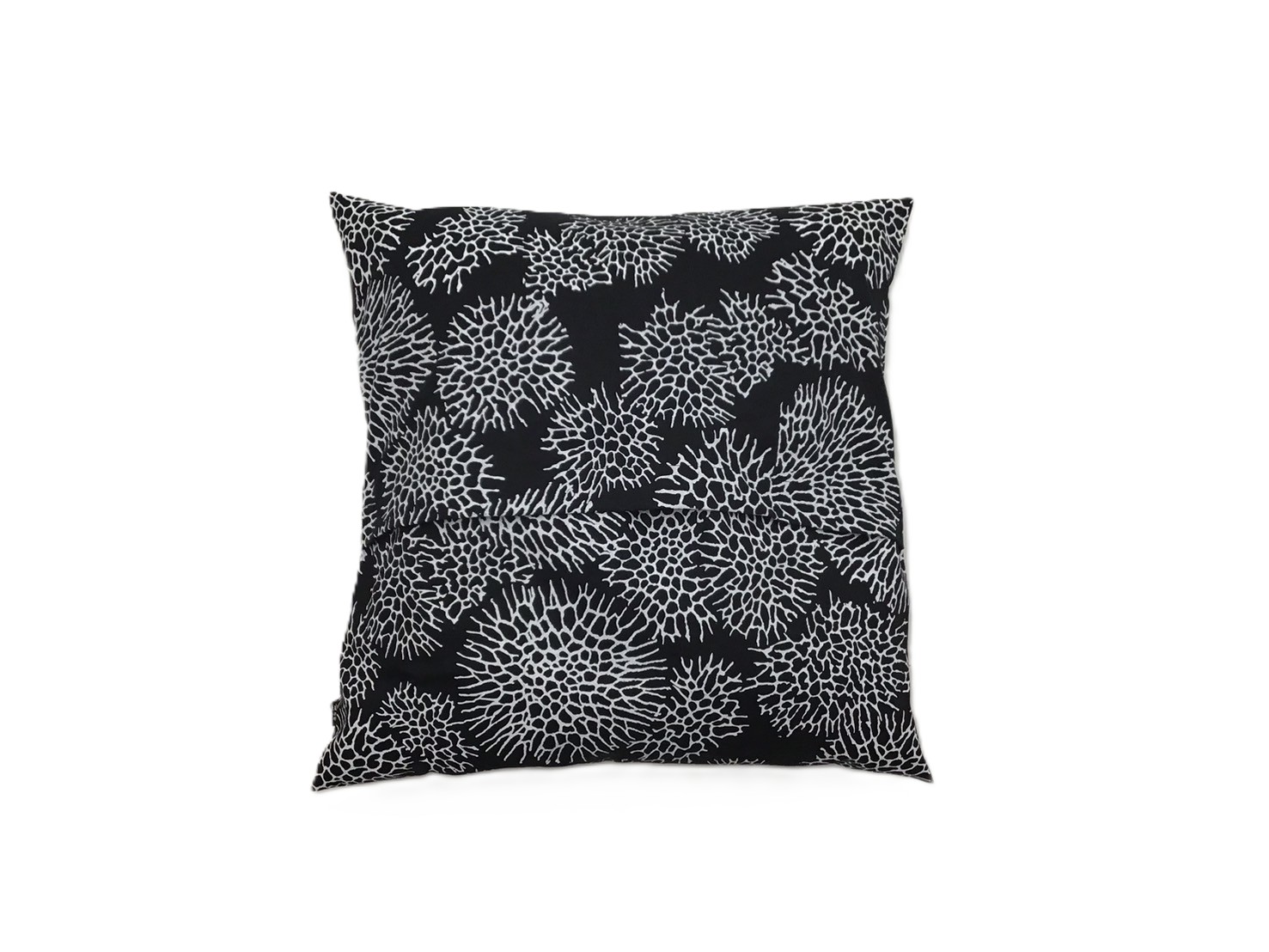 cushion-cover_km_bk