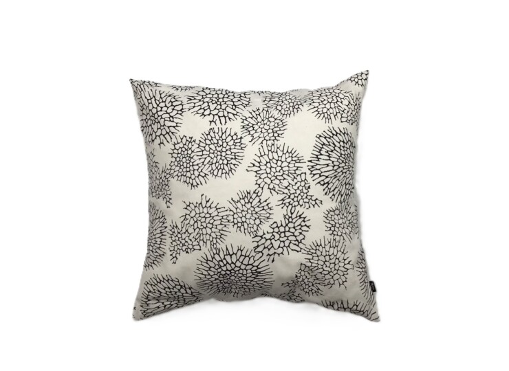 cushion-cover_km_wh