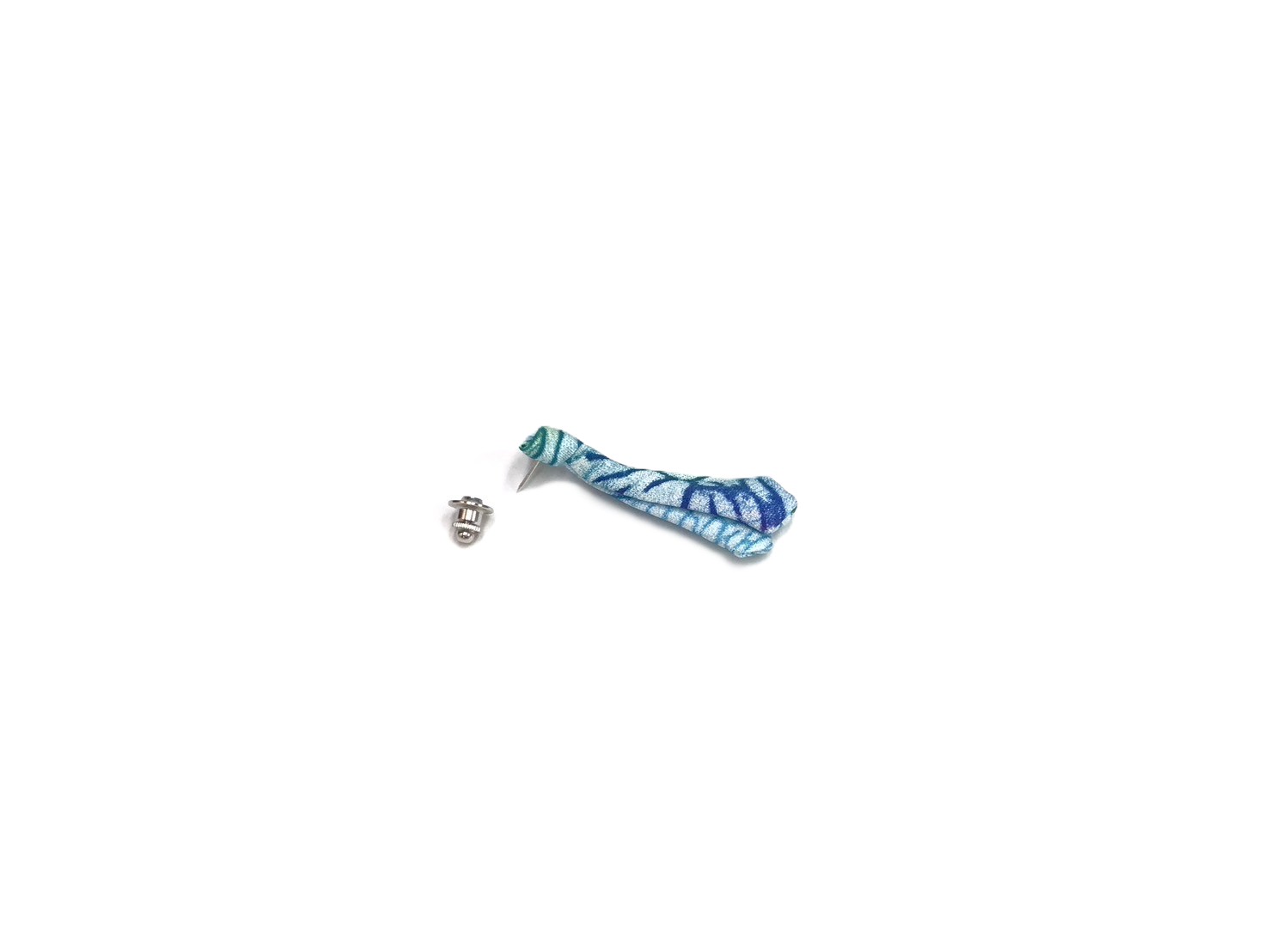 lapelpin_co_tie