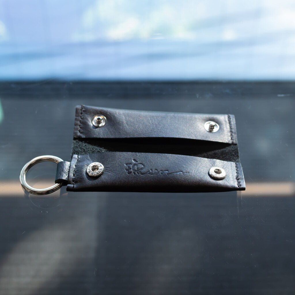 leather_pouch_multi_holder_bk