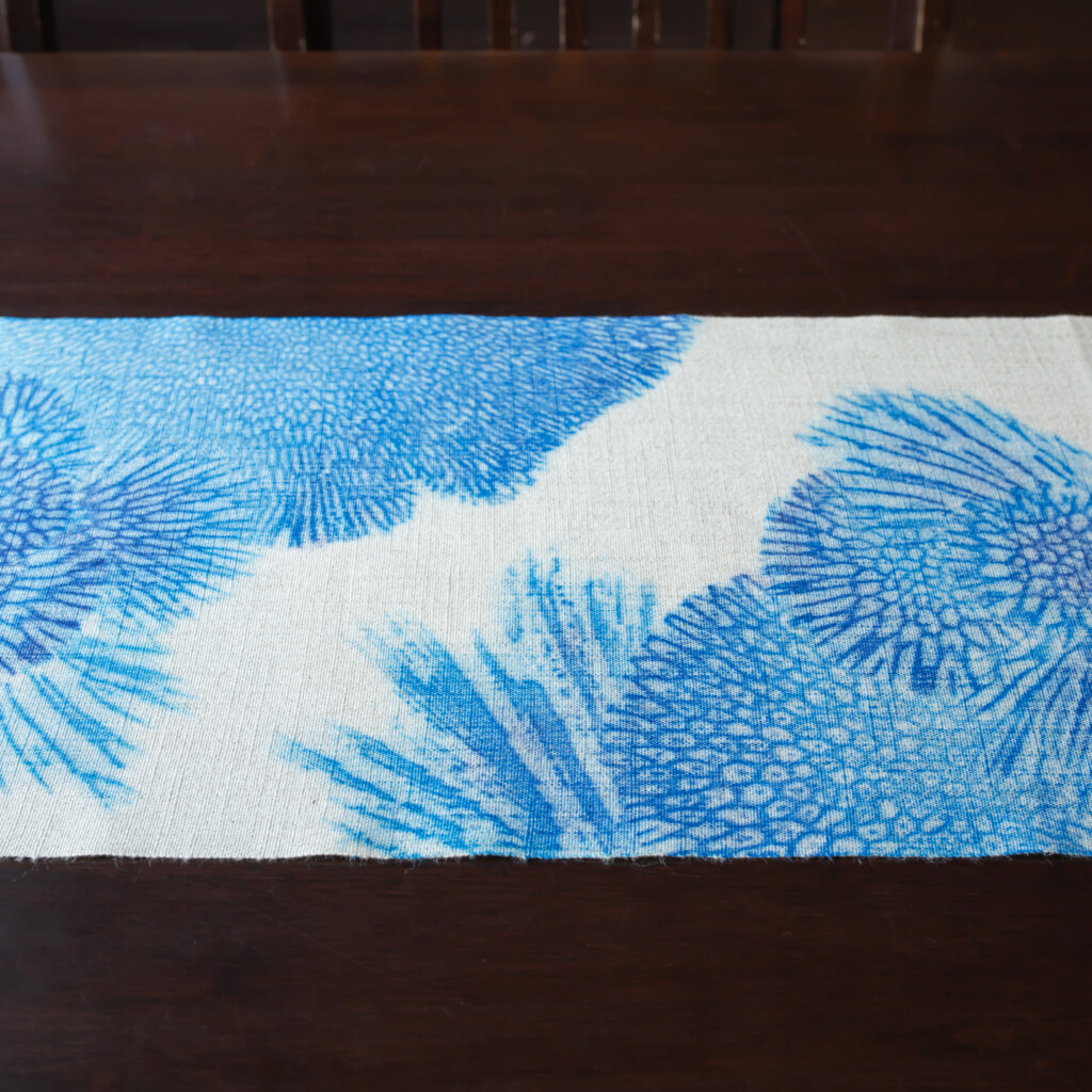 sango_dyed_table_runner_l_nv