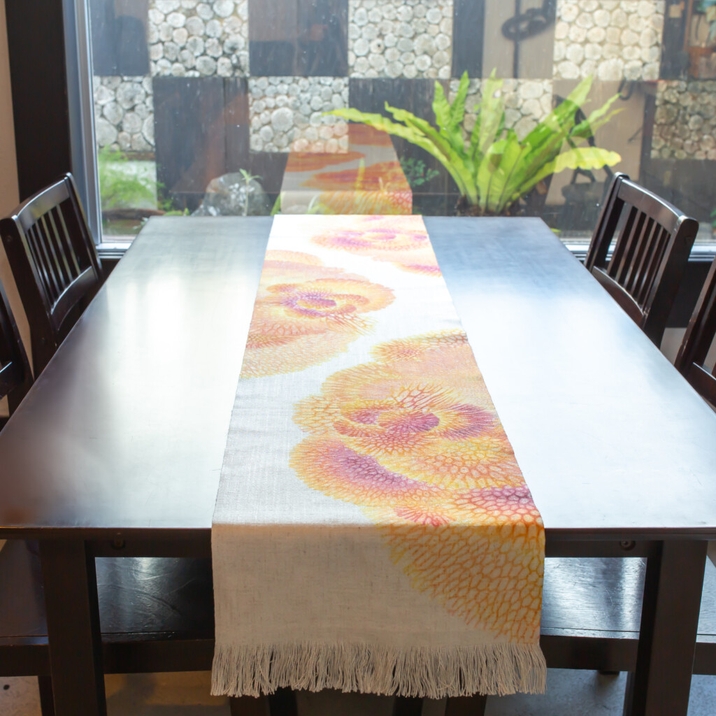 sango_dyed_table_runner_l_or