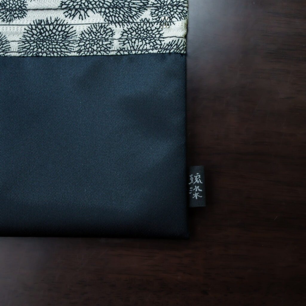 sango_zip_pouch_nv_bk