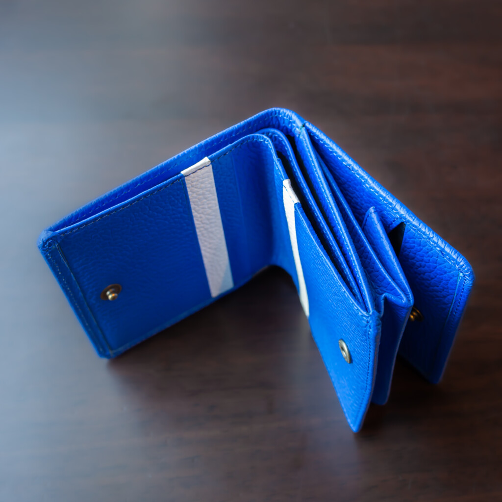 sango_dyed_bifold_wallet_bl